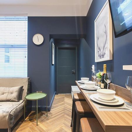 Yellow Hive Boutique Stay Apt 1 Μπέλφαστ Εξωτερικό φωτογραφία